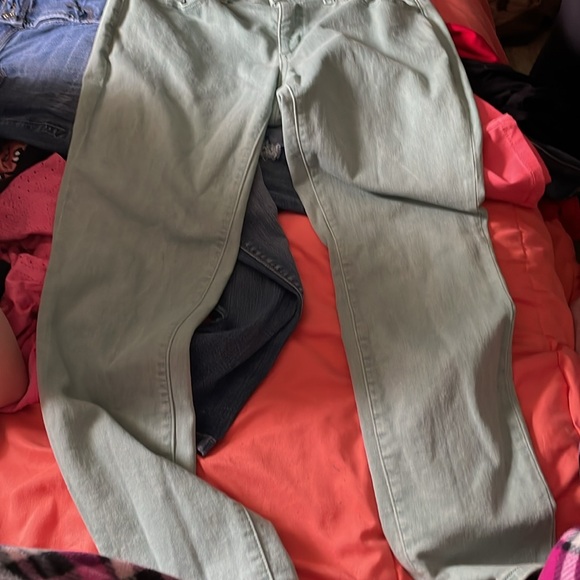 universal thread jeans - Picture 2 of 2